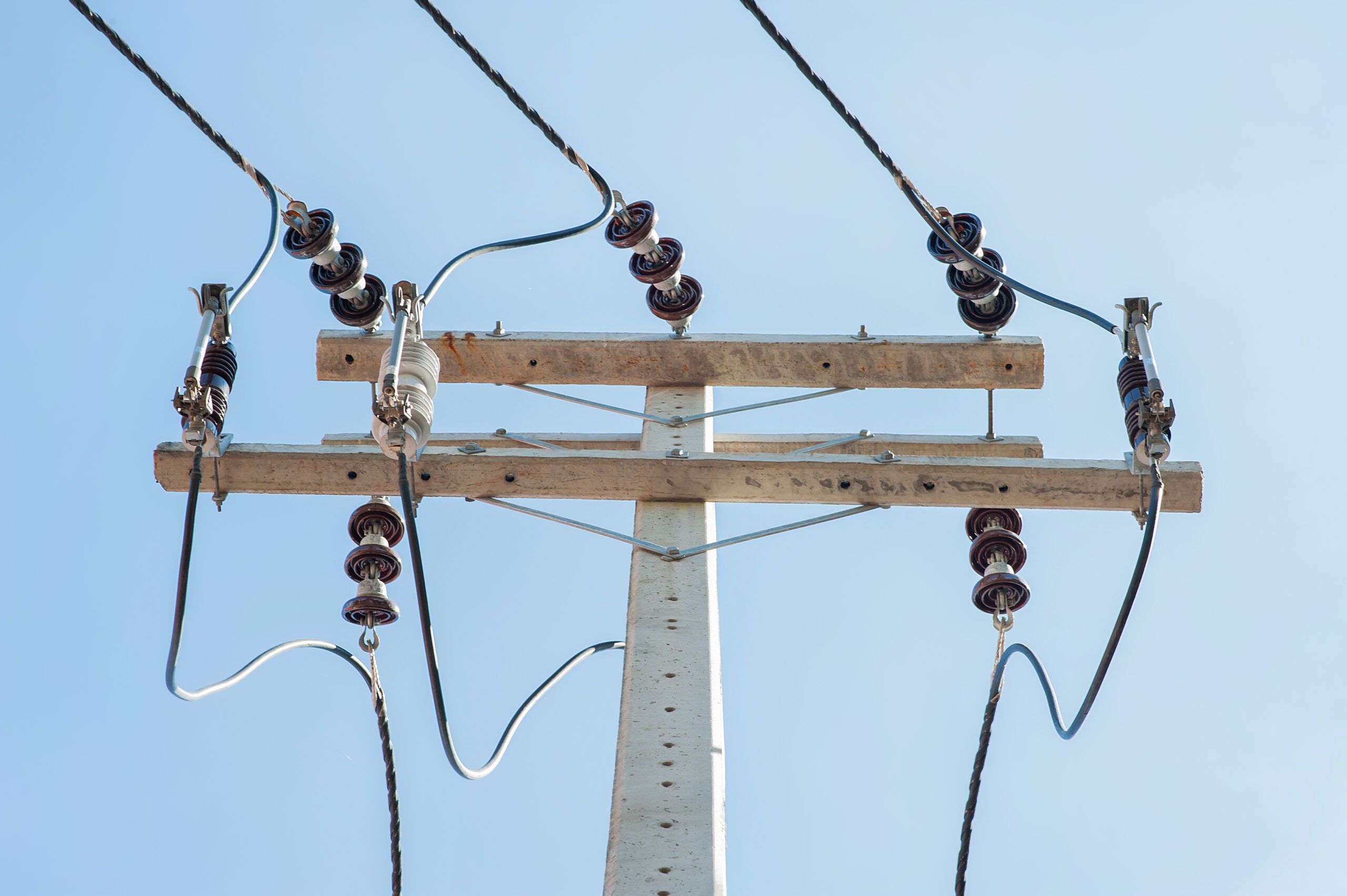 instalacao-de-transformadores-para-poste-scaled